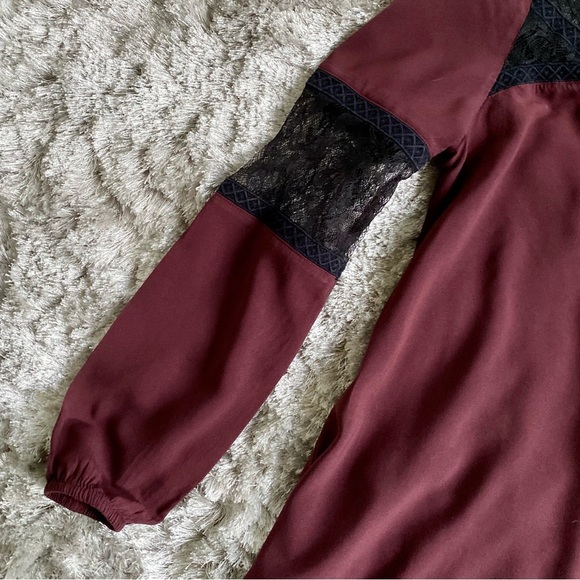 Express Lace Detail Long Sleeve Dress Size Small - Picture 5 of 7